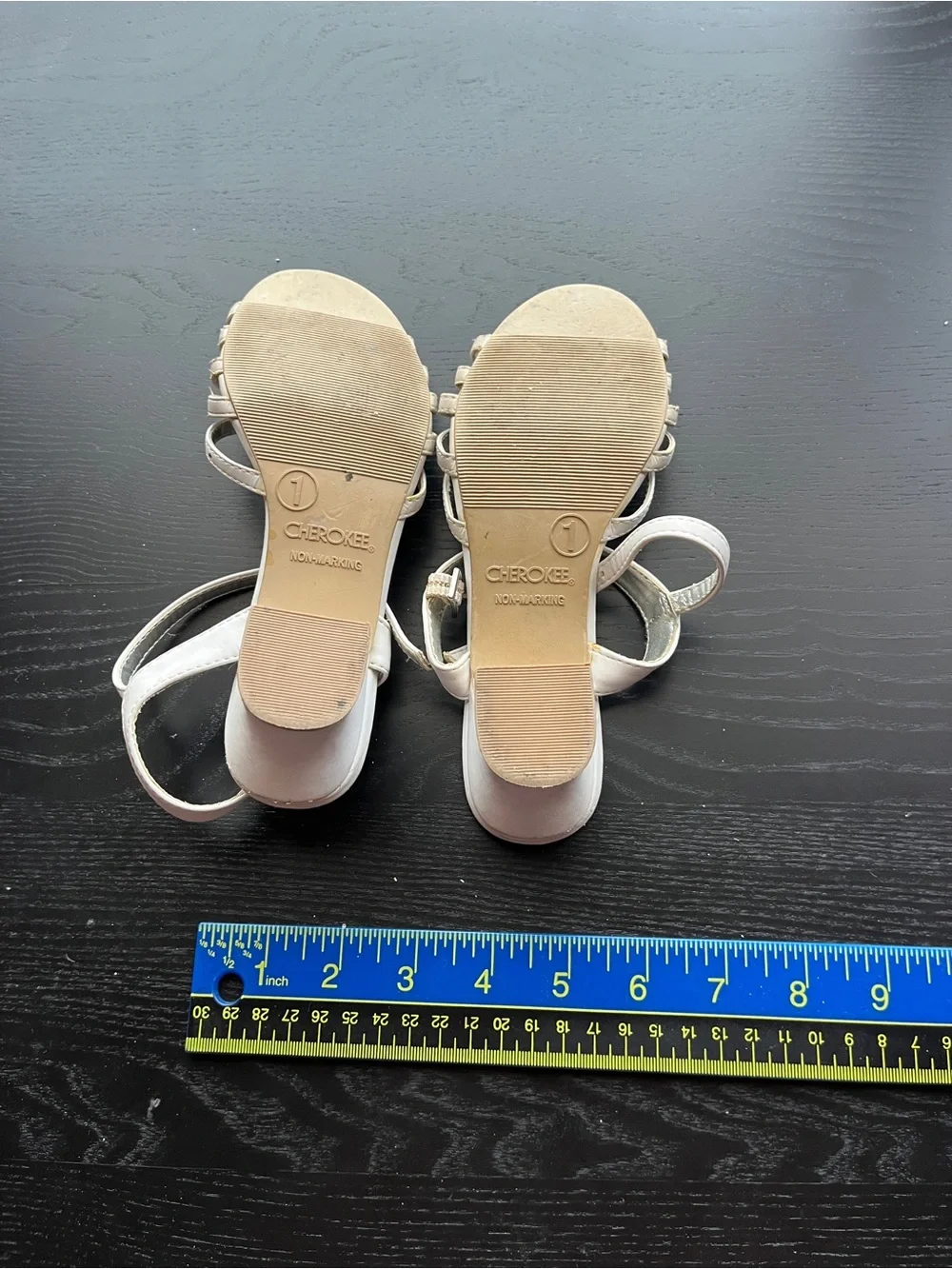 Cherokee White Faux Leather Strappy Block Heel Sandals Size 1 Rhinestone Girls